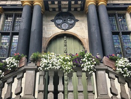 Promenade historique en centre-ville + visite de l’Hôtel de Ville.